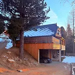 בקתה - Alpine Retreat At 1880m - Premium Sauna, 170m2 Falkert