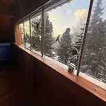 - Alpine Retreat At 1880m - Premium Sauna, 170m2 בקתה