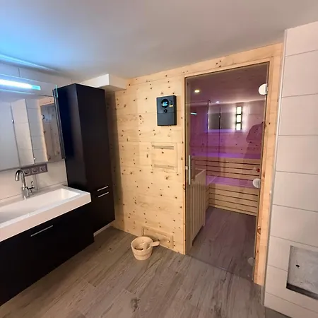 - Alpine Retreat At 1880m - Premium Sauna, 170m2 Dağ evi Falkert