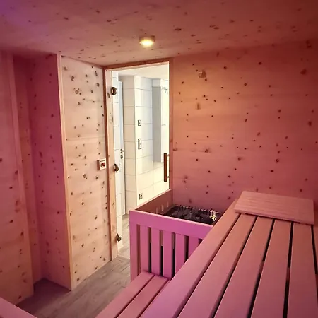 - Alpine Retreat At 1880m - Premium Sauna, 170m2 * Falkert