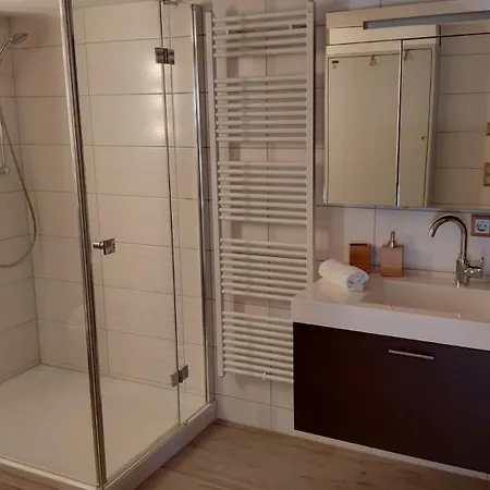 - Alpine Retreat At 1880m - Premium Sauna, 170m2 *