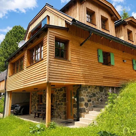 Neu Komplett Saniert - Alpine Escape Dağ evi *