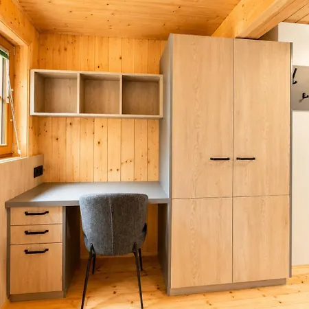 Neu Komplett Saniert - Alpine Escape Dağ evi Falkert