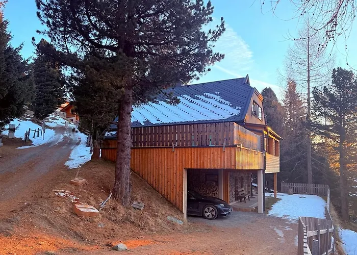 Domek alpejski Neu - Grosszuegiger Retreat Auf 1880m - Zirbensauna - Wlan - 170m2 Falkert