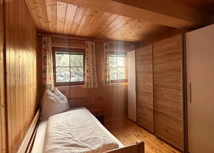 - Alpine Retreat At 1880m - Premium Sauna, 170m2 Falkert