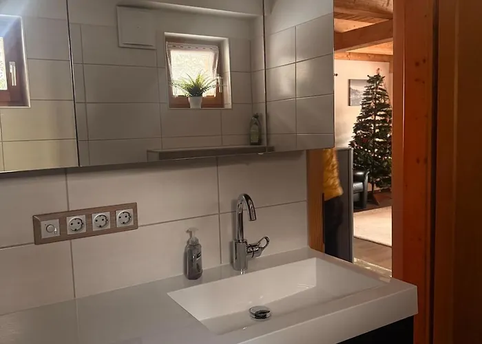 - Alpine Retreat At 1880m - Premium Sauna, 170m2 شاليه *