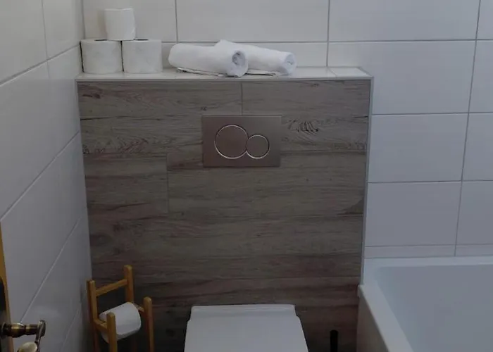 - Alpine Retreat At 1880m - Premium Sauna, 170m2 شاليه *